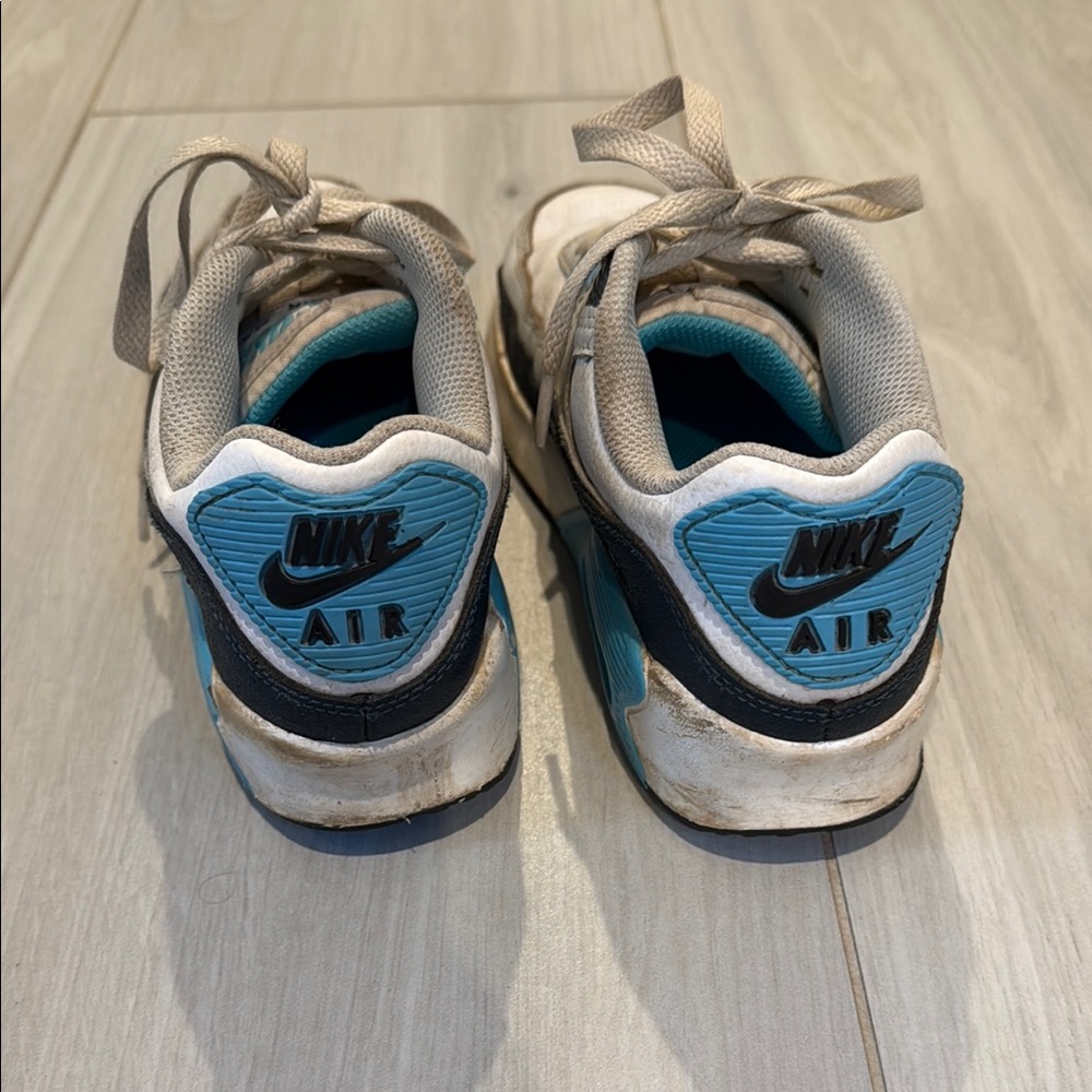 Nike Air Max White and Blue Sneakers, size 3.5 youth - Picture 2 of 7